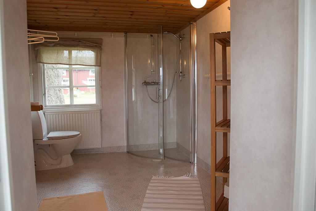 Lantluft Hotel Gullholma Room photo